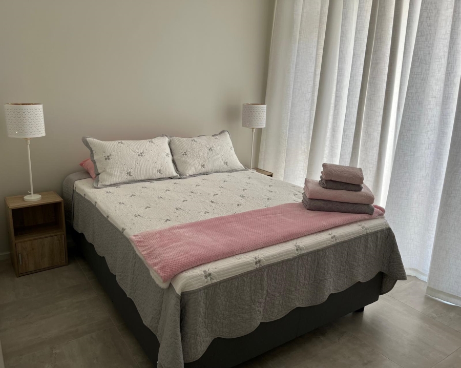 To Let 2 Bedroom Property for Rent in Summerstrand Eastern Cape